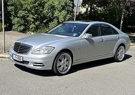 Mercedes-Benz S 350 CDI DPF 7G-TRONIC BlueEFFICIENCY