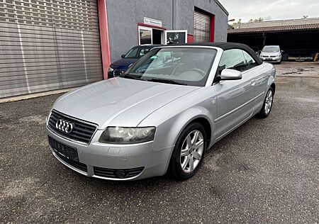 Audi A4 Cabriolet 3.0 Automatik Leder Bi-Xeno MMI PDC