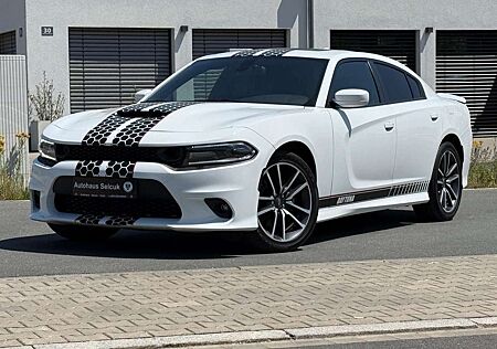 Dodge Charger R/T 5.7 V8 Hemi 1.Hand Alpine 20zoll Kamera