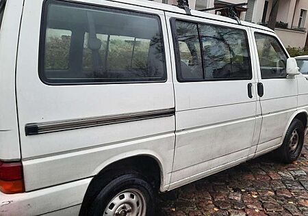VW T4 Multivan Volkswagen Multivan TD T4 70BMH2