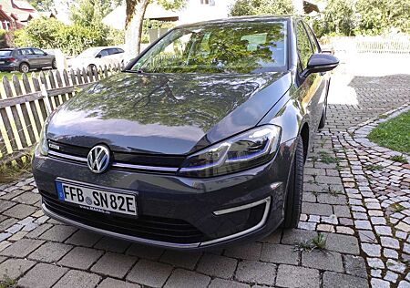 VW e-Golf Volkswagen mit Batteriezertifikat