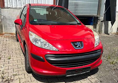 Peugeot 207 75 Filou