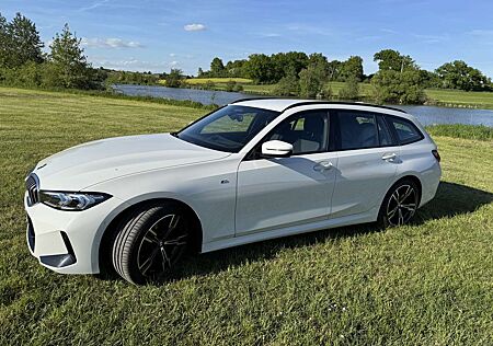 BMW 320 M Sportpaket, Innovationspaket, Driving Profes.