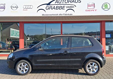 VW Polo Volkswagen Trendline, Klima, EFH, Alufelgen, 8fach bereift