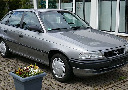 Opel Astra GLS