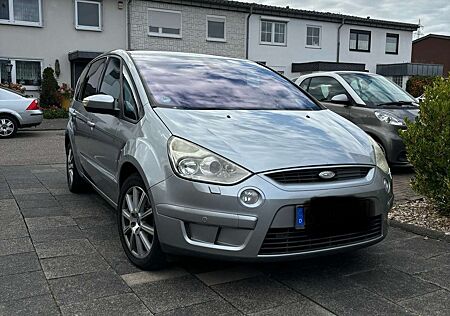 Ford S-Max Diesel 2.0 TDCi DPF Titanium