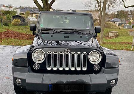 Jeep Wrangler Sahara