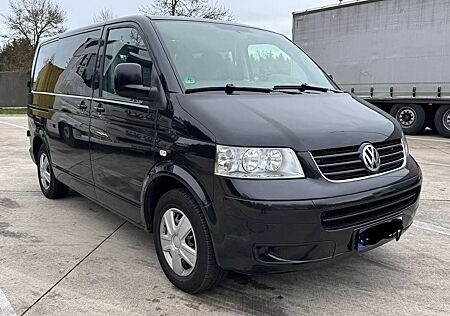 VW T5 Caravelle Volkswagen Kurz (8.Si.) DPF