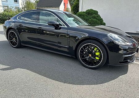 Porsche Panamera 4 E-Hybrid - 21 Zoll - BOSE - Pano - MwSt ausw.