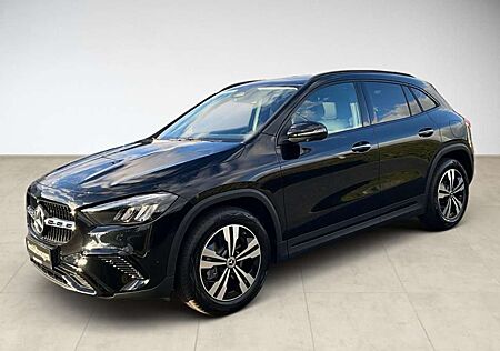 Mercedes-Benz GLA 200 Progressive 360 AHK AUT DynLicht Kam. LM