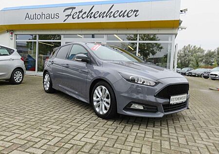 Ford Focus 2.0 ST mit Bi-XENON+LEDER+SHZ+AAC+PDC+ALU