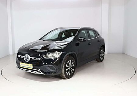 Mercedes-Benz GLA 200 d * Leder * SHZ * AHK