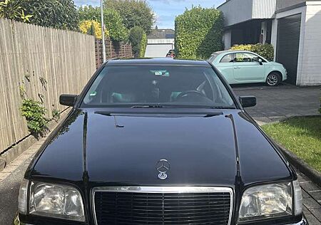 Mercedes-Benz S 300 TD