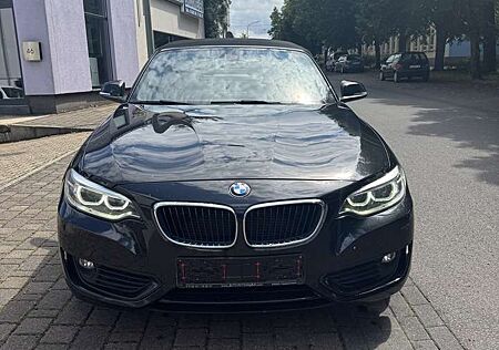 BMW 218 i Cabrio Automatik Navi Xenon Tüv Neu