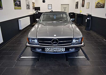 Mercedes-Benz 300 SL