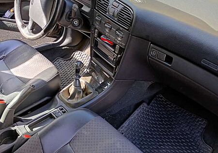 Volvo V40 V40 1.6