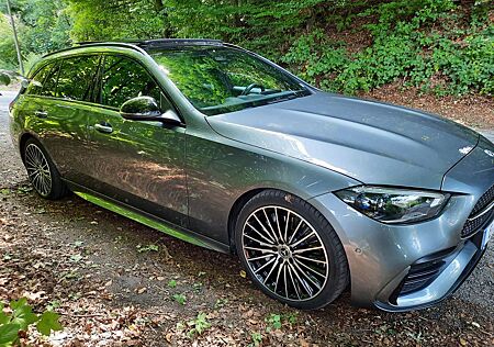 Mercedes-Benz C 200 /Pano/19"/alle Systeme/AMG Line