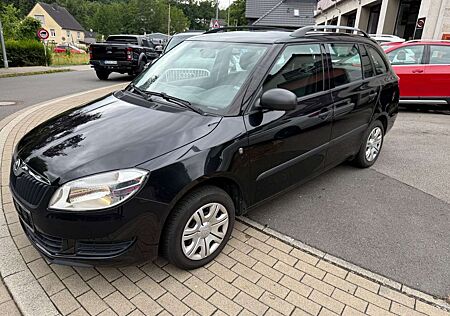 Skoda Fabia Combi Cool Edition Klima,1.Hand,Tüv Neu