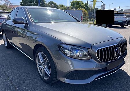 Mercedes-Benz E 300 e AVANTGARDE LEDER KAMERA