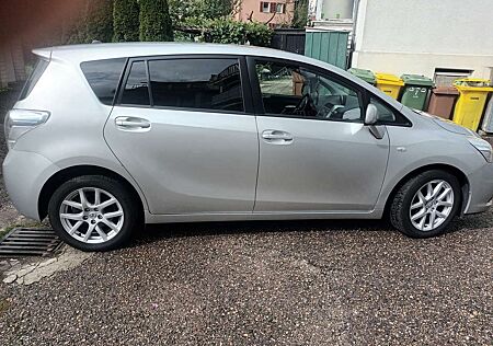 Toyota Verso Diesel 2.0 D-4D