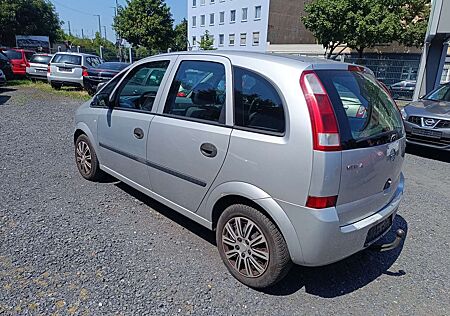 Opel Meriva erst 100000 Klima TÜV neu Zahnriemen erneuertt