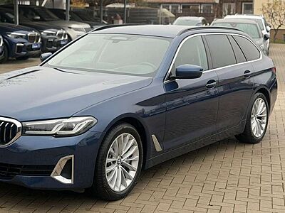 BMW 540 i Touring xDrive LuxuryLine HUD*ACC*LED*Navi