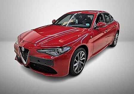 Alfa Romeo Giulia 2.0 Turbo TI Q4 AT8*Assistenz-Paket*Kamer