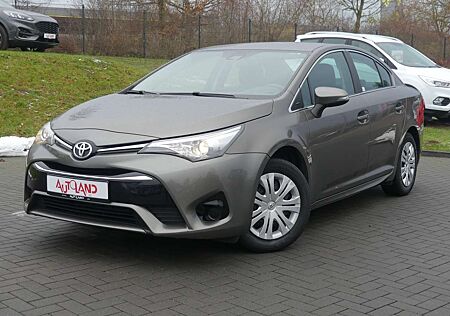 Toyota Avensis 1.6 AHK Klima