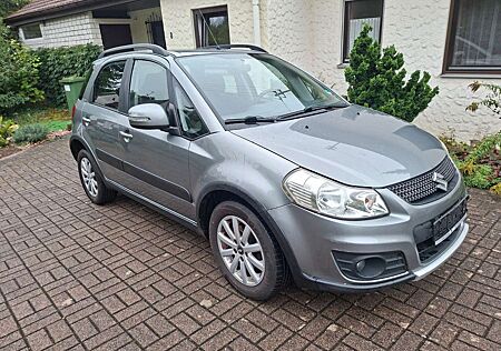 Suzuki SX4 1.6 VVT 2WD Style