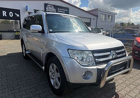 Mitsubishi Pajero 3.2 DI-D Instyle-
