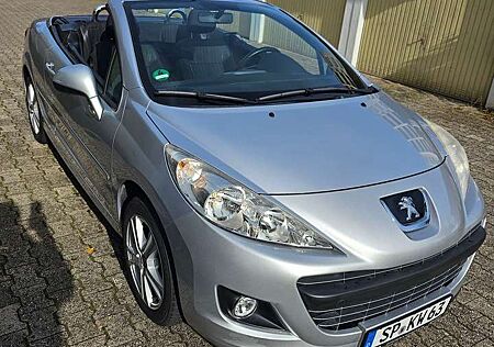 Peugeot 207 CC 120 VTi Roland Garros