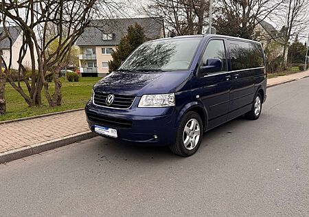 Volkswagen T5 California Multivan Comfortline.  2.5 TDI . 174 PS