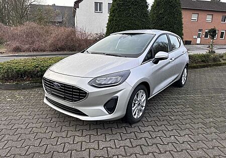 Ford Fiesta 5-Türer 1.1 TITANIUM*Navi*Sitzheiz.*Lenkradh*