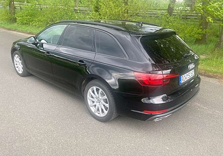 Audi A4 Avant 2.0 TDI S tronic