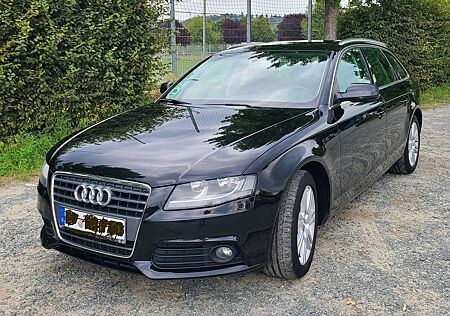 Audi A4 Avant 2.7 TDI/ Ambiente