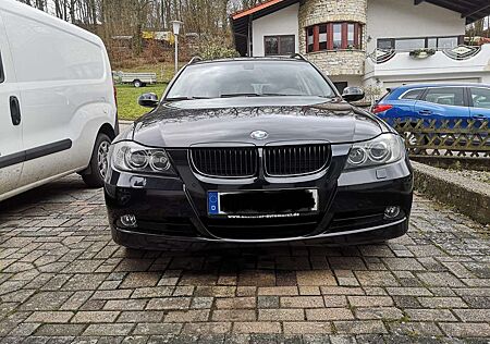 BMW 325i 325 3er Touring Touring Aut.