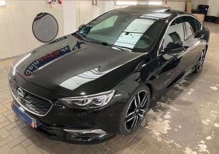 Opel Insignia *GRAND SPORT*NAVI-AUTOMA-LEDER-MASSAGE