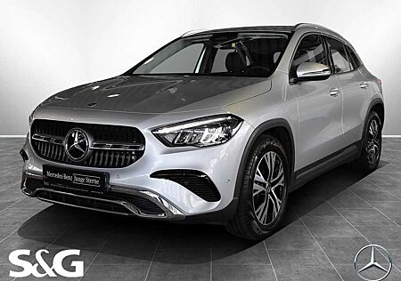 Mercedes-Benz GLA 180 AHK+TOTWINKEL+KAMERA+SPURHALTE+LED+18"