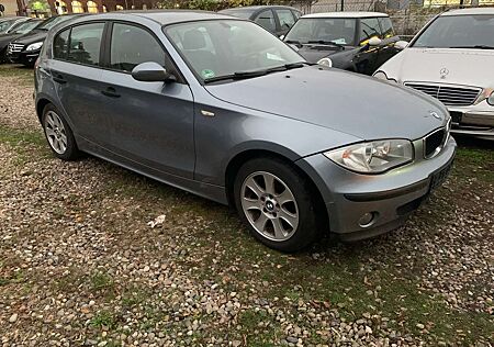 BMW 118d 118 1lim 2Hand+Auto 1A+TUV ist Neu+1Jahr Garantei
