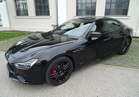 Maserati Ghibli gebraucht kaufen Maserati Ghibli 3.0 V6 Diesel GranSport - Top Ausstattung