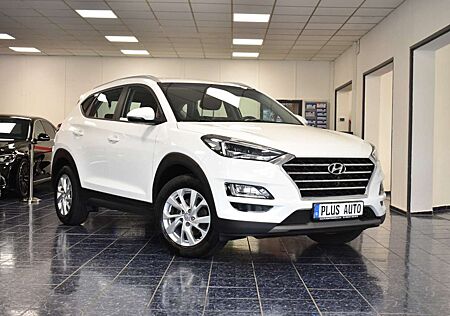 Hyundai Tucson Trend 2WD Autom Navi LED Kamera Temp PDC