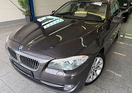 BMW 525 d xDrive*AUTOM*HUD*PANO*BI-XN*NAV*MMRY*STDHZ