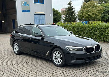 BMW 520 d Touring 1.Hand*LED*Navi*4-Zonen*E-Sitze*