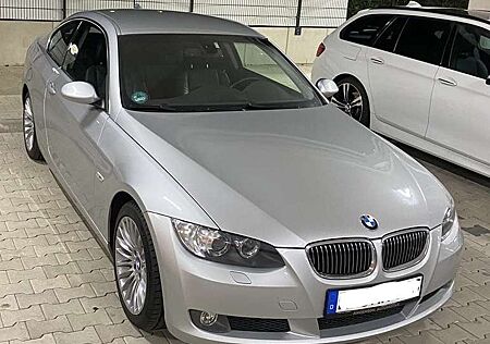 BMW 325i 325 Coupe Aut.