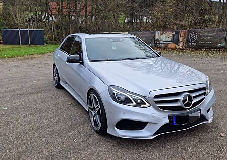 Mercedes-Benz E 500 E-Klasse 4Matic 7G-TRONIC AMG-Paket