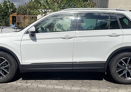 VW Tiguan Volkswagen 1.5 TSI ACT DSG OPF Comfortline