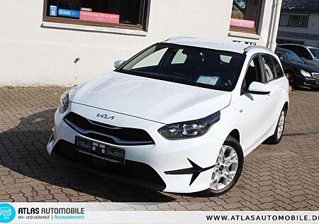 Kia Cee'd Ceed / Ceed Sportswagon 1.6 CRDi DCT Vision Navi=Tempom