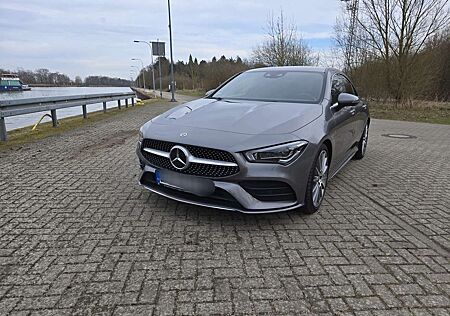 Mercedes-Benz CLA 250 7G-DCT AMG Line