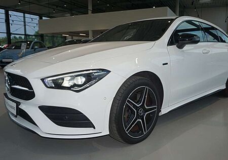Mercedes-Benz CLA 250 AUTOMATIK+LEDER+NAVI+LED+DIGITALER TACHO