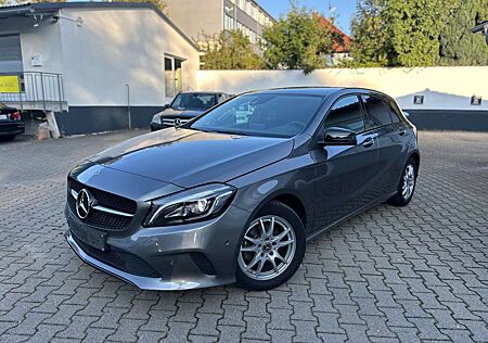 Mercedes-Benz A 180 d*Kamera*Teilleder*AHK*Großes Navi*LED*Garantie